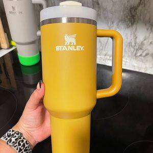 Yarrow Stanley Quencher